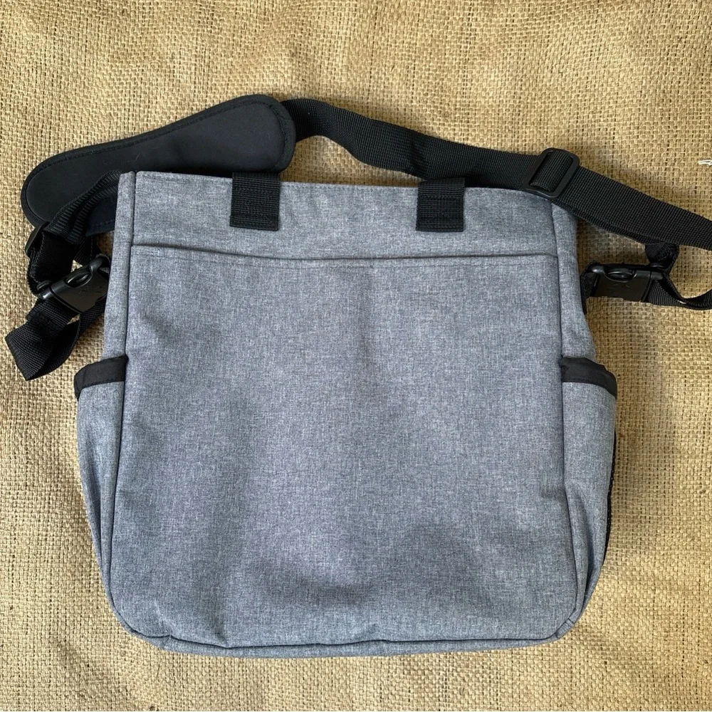 EUC Grey Skip Hop diaper bag. Small discolor on bottom.